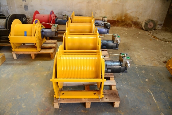 hydraulic lifting winch for mobile crane application